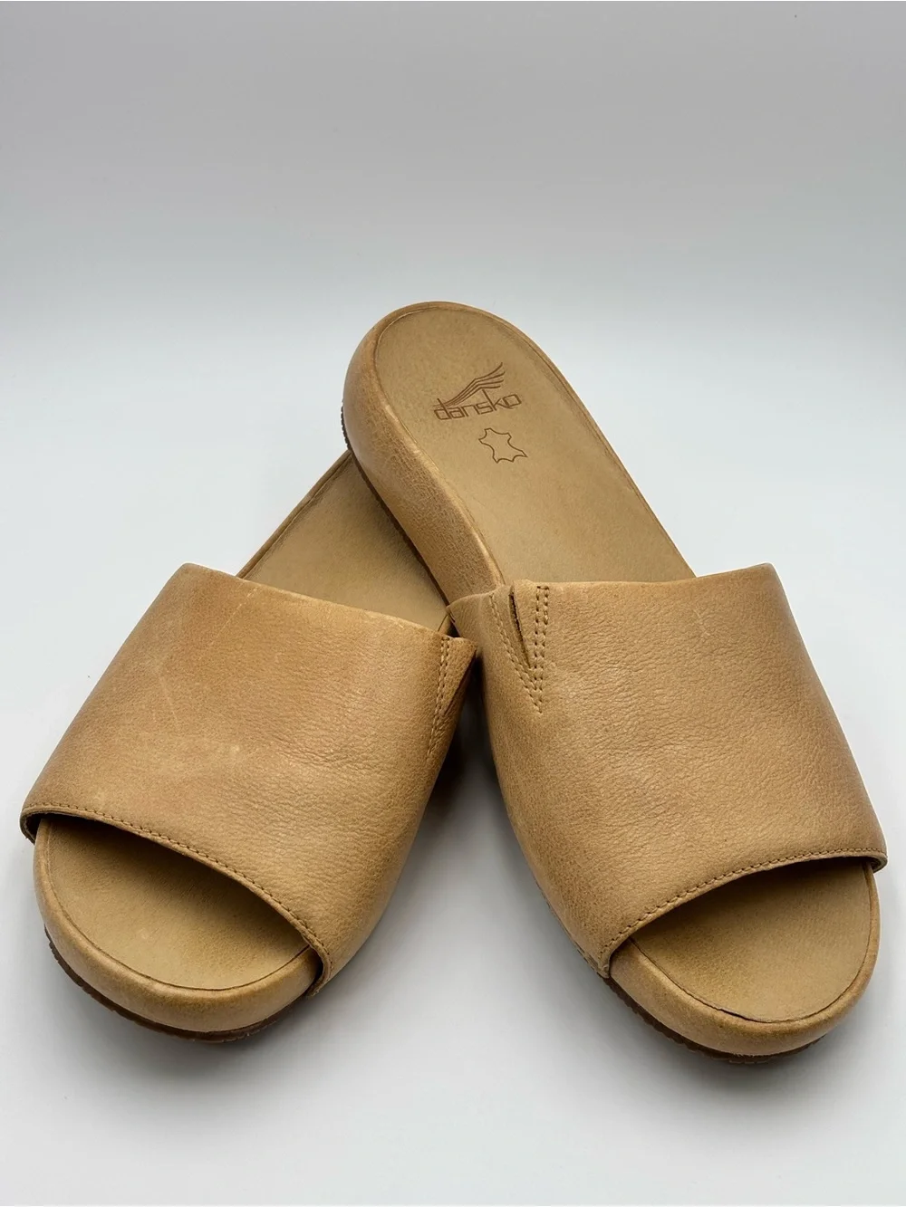 Dansko Twyla Beige Leather Slide Sandals - Wide Strap Slip-On  size 42